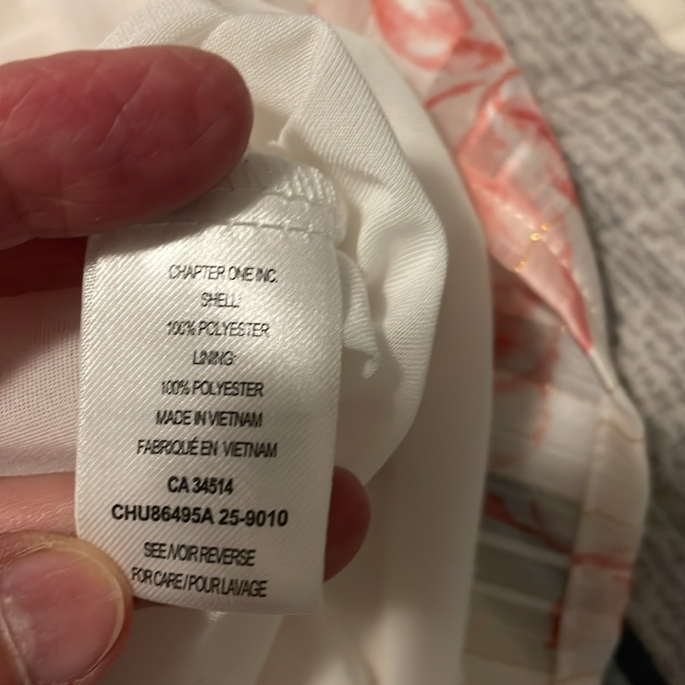 Haver & Blair Blouse Size 1X Cream/pink floral/gold thread accent - Picture 5 of 10